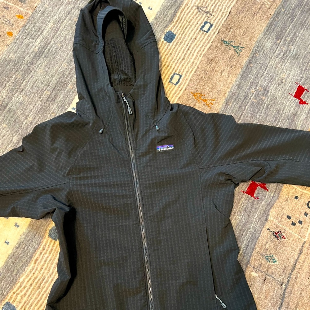 Perfect fall hiking jacket hooded